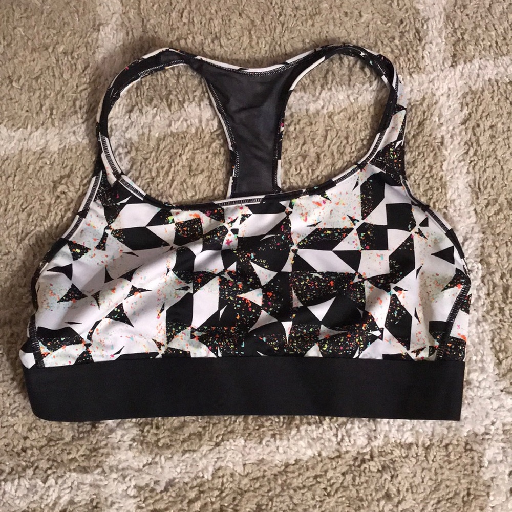 Sports bra